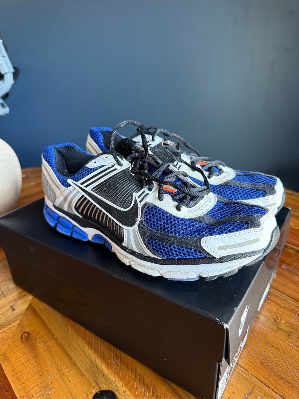 Nike vomero 5